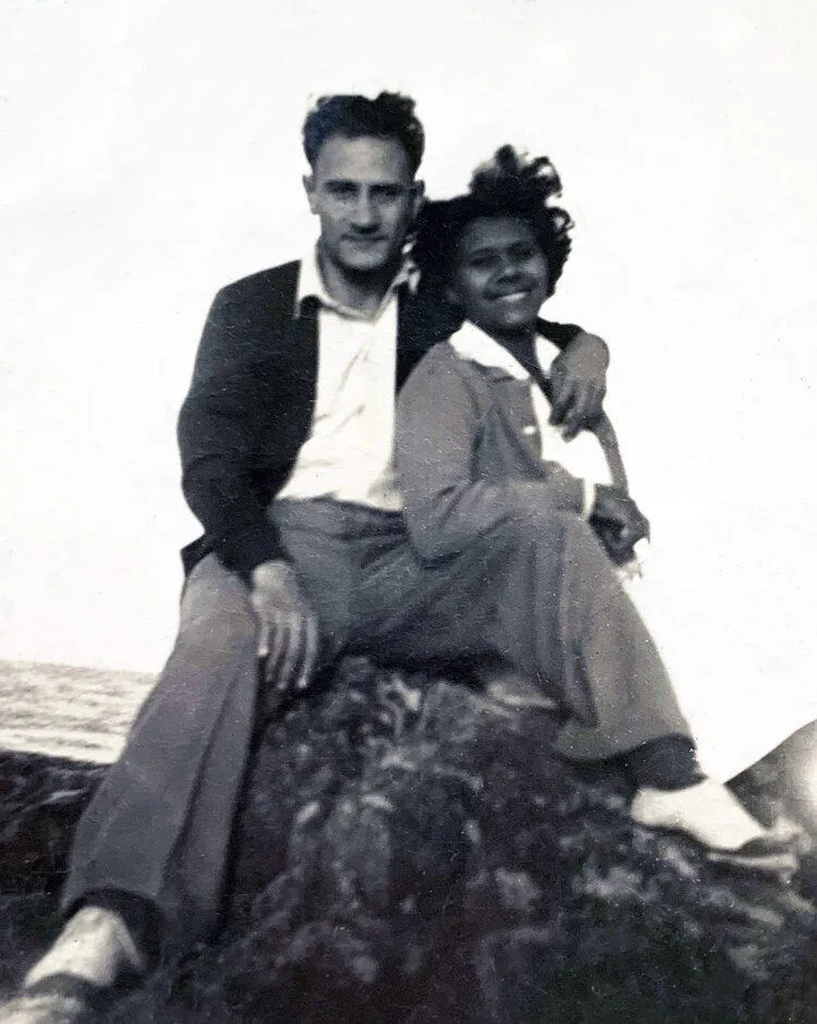 Harold Roach and Ruby Long by the seaside