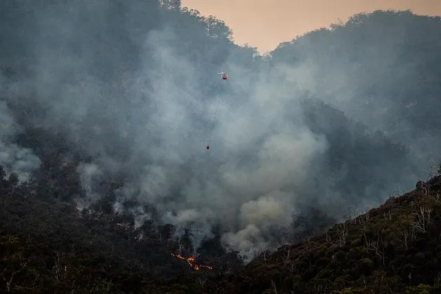 Helicopter trying to stop a wildfire